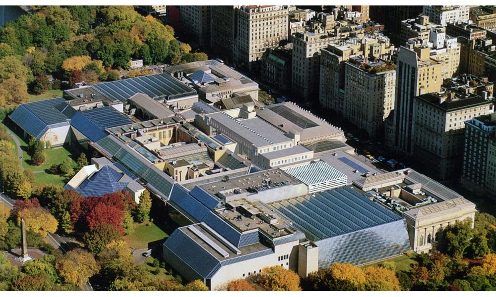 The Metropolitan Museum of Art フーディー The Met x PacSun NYC Hoodie | PacSun